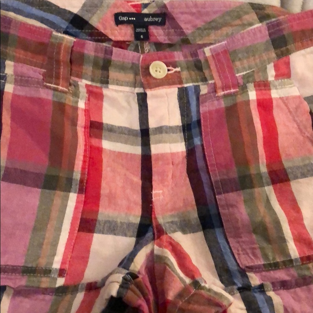 Gap Aubrey Plaid Shorts (Size 6)